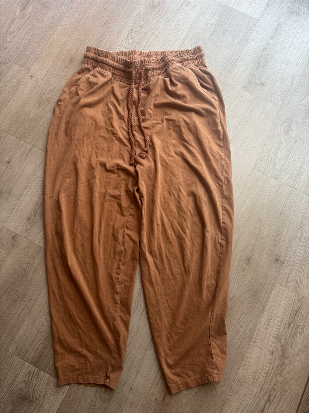 Universal thread Relaxed Drawstring Pants brown tan camel